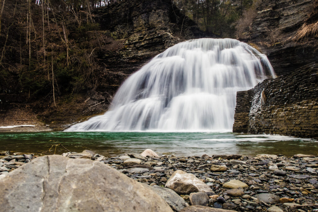 New York state park waterfall